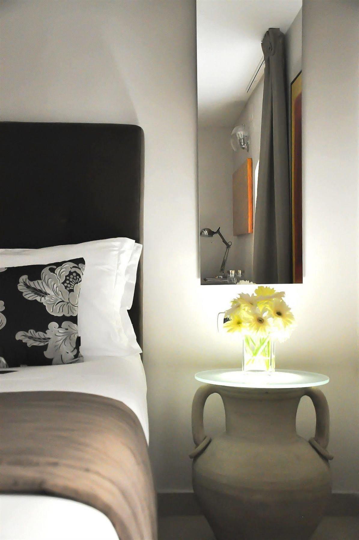 나폴리 The Royals Experience B&B 외부 사진
