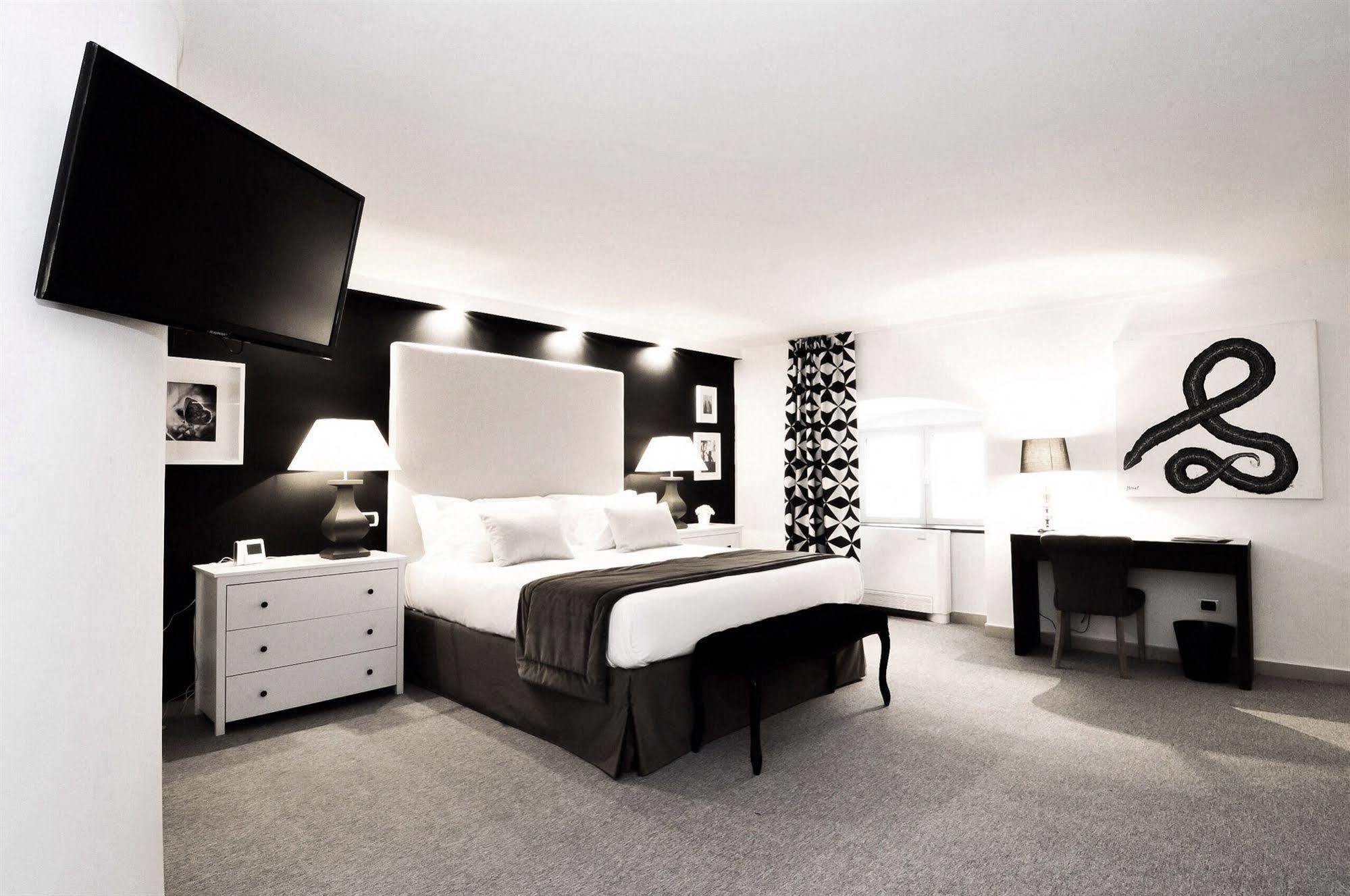 나폴리 The Royals Experience B&B 외부 사진