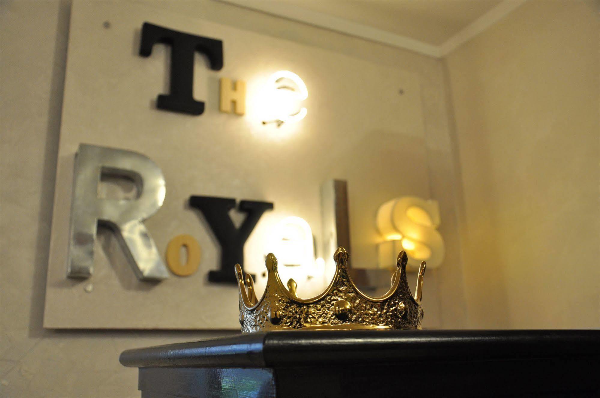 나폴리 The Royals Experience B&B 외부 사진